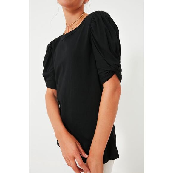 POMANDER PLACE Black Vesty Puff Short Sleeve Crewneck Size L NWT - Picture 4 of 7
